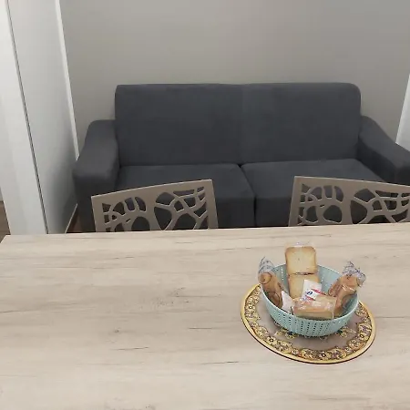 Amuni Apartman *